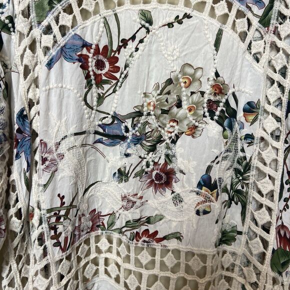 NWT Kimono/Cover Up One Size Embroidered/Crochet Beautiful Print/Colors Cruise - Picture 1 of 16